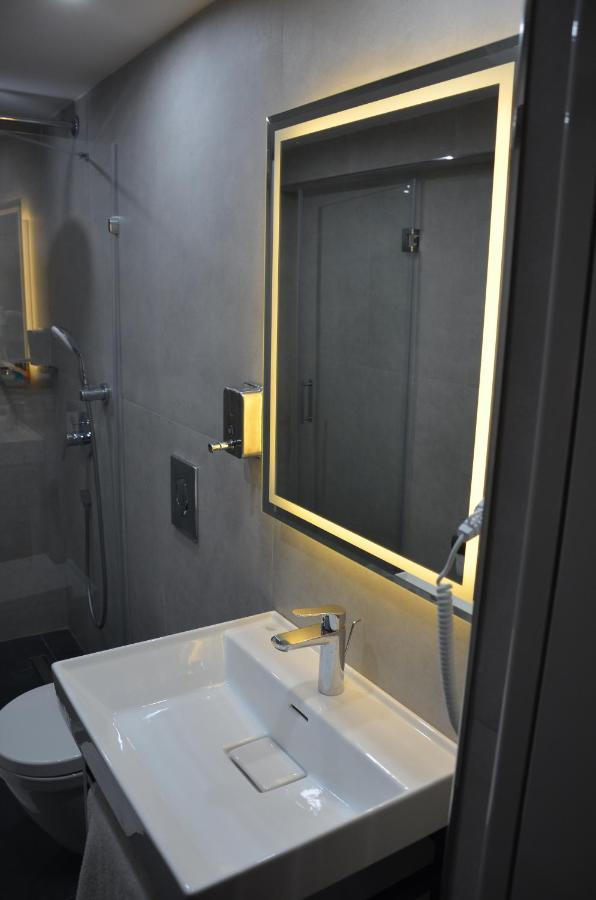 Vama Otel Taxim Istanbul Bagian luar foto
