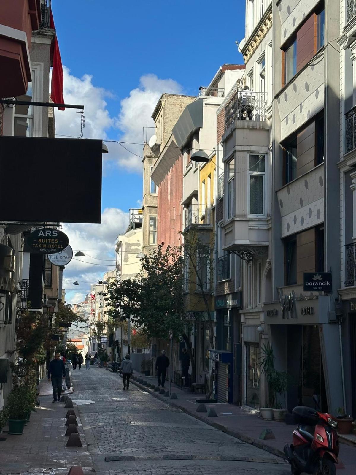 Vama Otel Taxim Istanbul Bagian luar foto