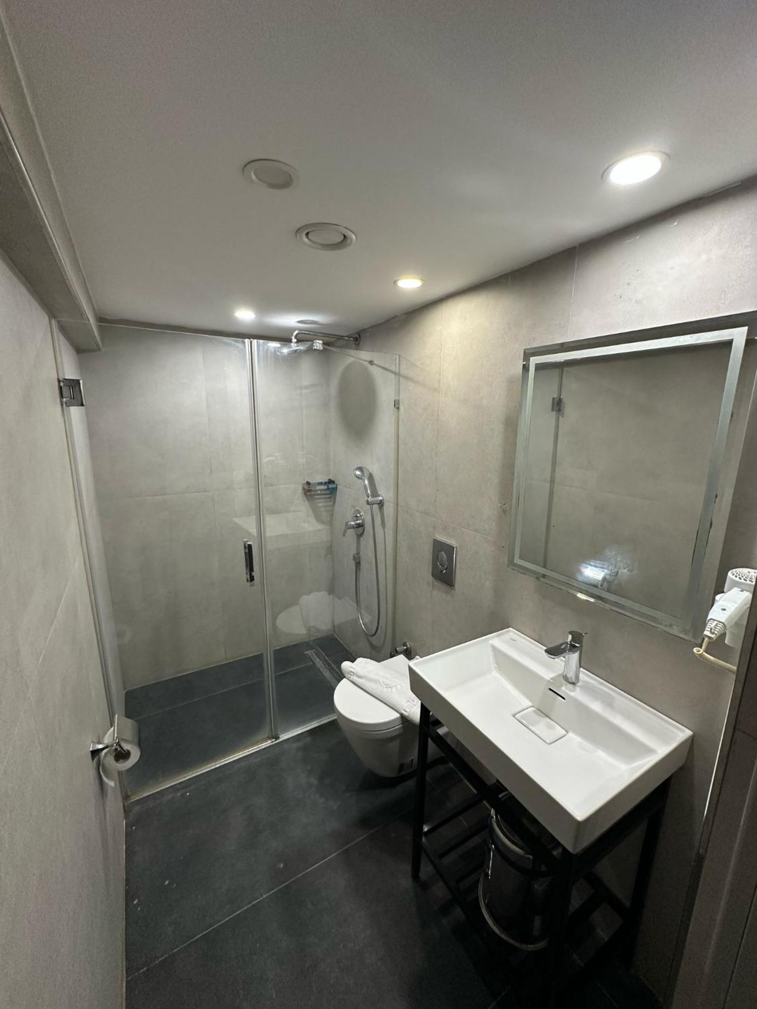 Vama Otel Taxim Istanbul Bagian luar foto